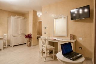 L'Araba Fenice Hotel & Resort